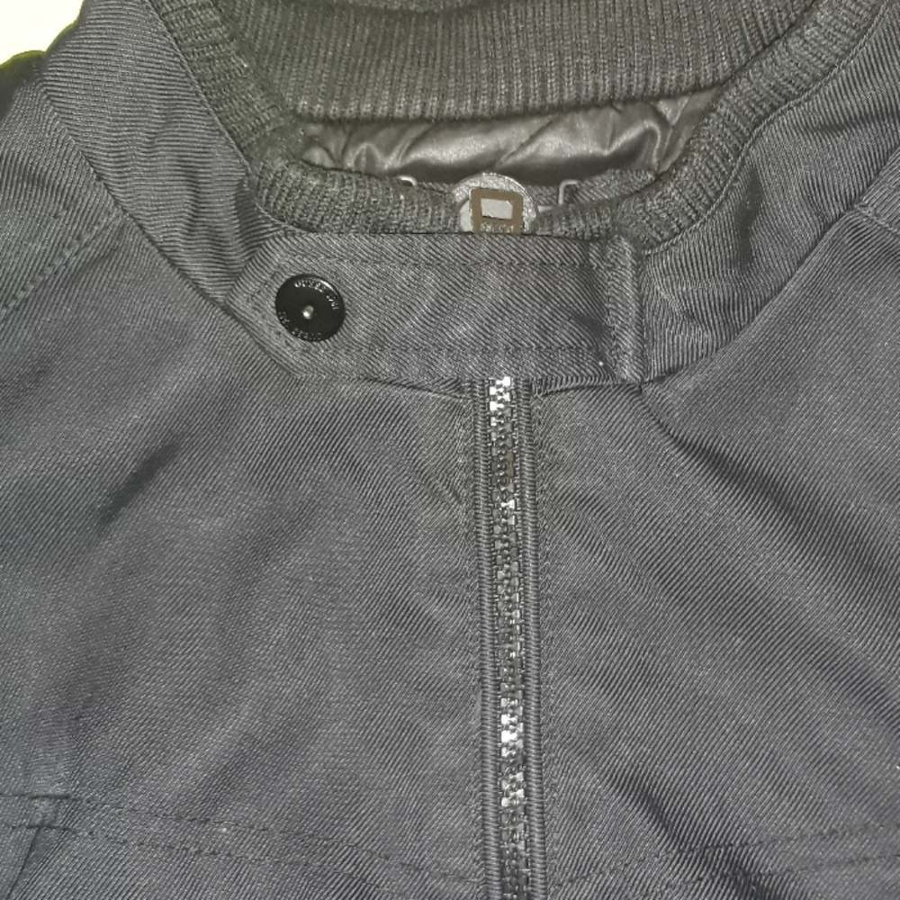 Guess Jacket - Picture 7 of 7